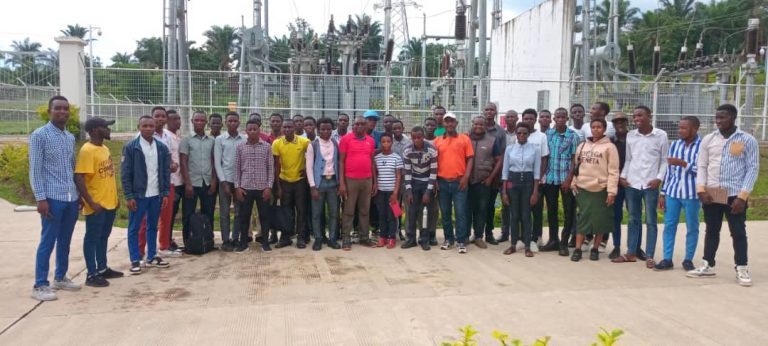 VISITE DE TERRAIN DES ETUDIANTS DE GENIE ELECTRIQUE BAC II